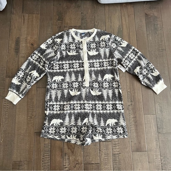 Old Navy Fleece Henley Pajama Romper Fair Isle Print Cozy PJs Onesie M Gray - Picture 1 of 11